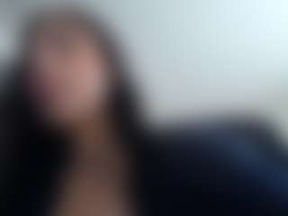 Live cam show with Maria - Oil on TeamSkeetLive