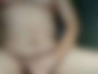 Live-Cam-Show mit anziglov - Blue Eyes auf Camsoda