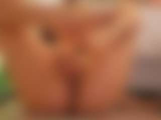 Renatta Cruz's Live Sex Cam Show
