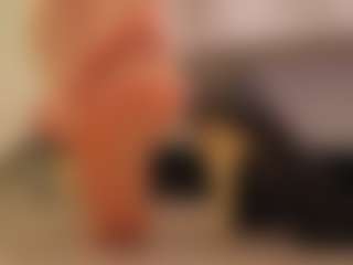 Live cam show with Renatta Cruz - Brown Hair on AdultVida.com