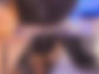 Live cam show with Renatta Cruz - Brown Hair on Camsoda