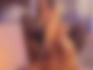 Renatta Cruz's Live Sex Cam Show