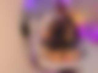 Renatta Cruz's Live Sex Cam Show