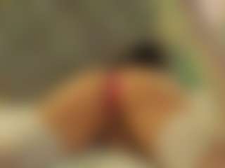 Renatta Cruz's Live Sex Cam Show