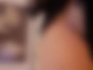 Renatta Cruz's Live Sex Cam Show