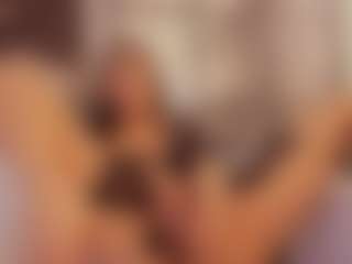 Renatta Cruz's Live Sex Cam Show