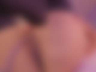 Renatta Cruz's Live Sex Cam Show