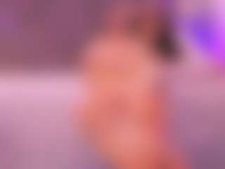 Renatta Cruz's Live Sex Cam Show