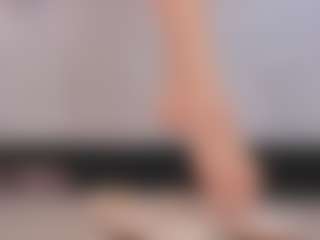 Renatta Cruz's Live Sex Cam Show