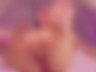 Renatta Cruz's Live Sex Cam Show