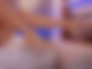 Renatta Cruz's Live Sex Cam Show