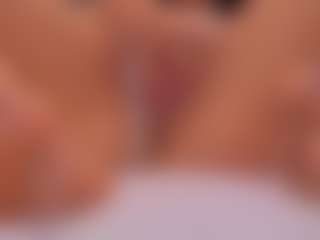 Renatta Cruz's Live Sex Cam Show