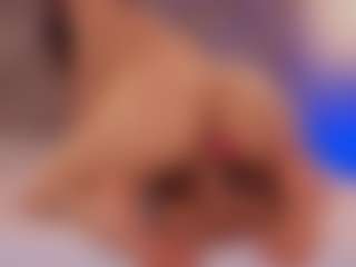 Renatta Cruz's Live Sex Cam Show