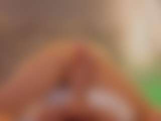 Renatta Cruz's Live Sex Cam Show
