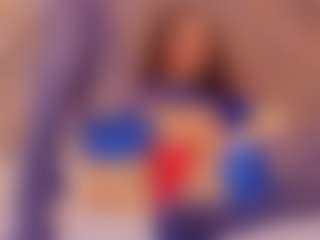 Live cam show with Renatta Cruz - Dildo on CamwithHer