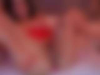 Live cam show with Renatta Cruz - Brown Hair on SinfulBabes