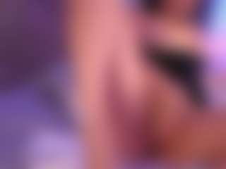 Renatta Cruz's Live Sex Cam Show