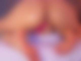 Renatta Cruz's Live Sex Cam Show