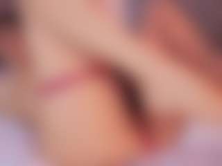 Renatta Cruz's Live Sex Cam Show