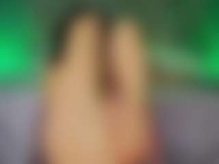 Renatta Cruz's Live Sex Cam Show