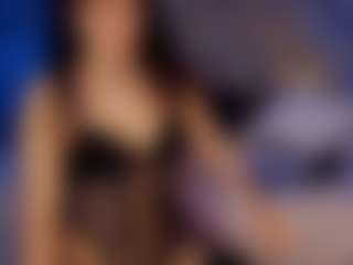 Renatta Cruz's Live Sex Cam Show