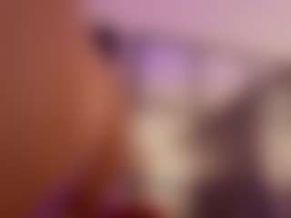 Renatta Cruz's Live Sex Cam Show