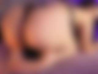 Renatta Cruz's Live Sex Cam Show