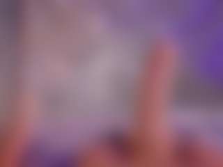 Renatta Cruz's Live Sex Cam Show