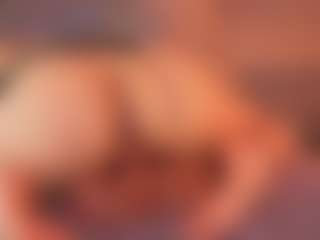 Renatta Cruz's Live Sex Cam Show