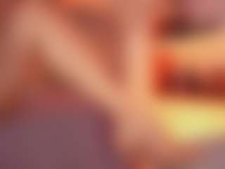 Renatta Cruz's Live Sex Cam Show