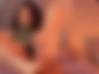Renatta Cruz's Live Sex Cam Show