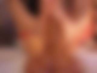 Renatta Cruz's Live Sex Cam Show