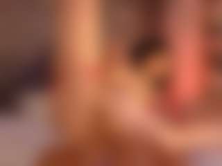 Live cam show with Renatta Cruz - Dildo Brown Hair on TastyBlacksLive