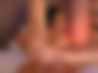 Renatta Cruz's Live Sex Cam Show