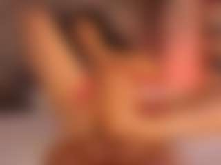 Renatta Cruz's Live Sex Cam Show