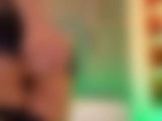 Renatta Cruz's Live Sex Cam Show