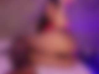 Live cam show with Renatta Cruz - Asshole Brown Hair on AdultVida.com