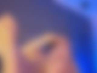 Renatta Cruz's Live Sex Cam Show