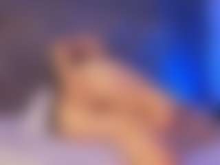 Renatta Cruz's Live Sex Cam Show