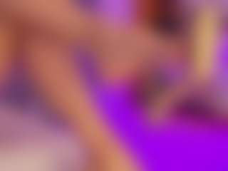 Renatta Cruz's Live Sex Cam Show