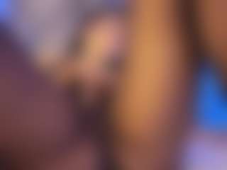Renatta Cruz's Live Sex Cam Show