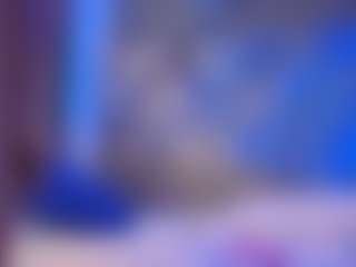 Renatta Cruz's Live Sex Cam Show