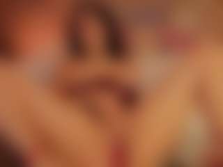 Renatta Cruz's Live Sex Cam Show