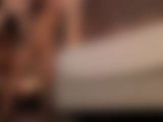 Live cam show with Renatta Cruz - Lesbian on Free Soda