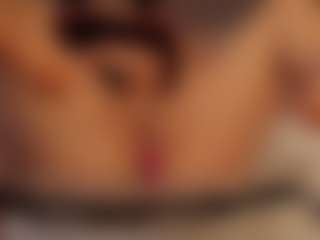 Renatta Cruz's Live Sex Cam Show