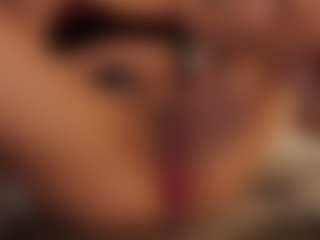 Renatta Cruz's Live Sex Cam Show