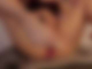 Renatta Cruz's Live Sex Cam Show