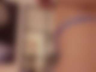 Renatta Cruz's Live Sex Cam Show