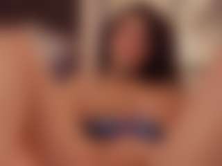 Live cam show with Renatta Cruz - Lush Latina on Lustler | colombia