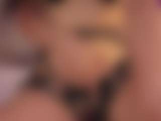 Renatta Cruz's Live Sex Cam Show